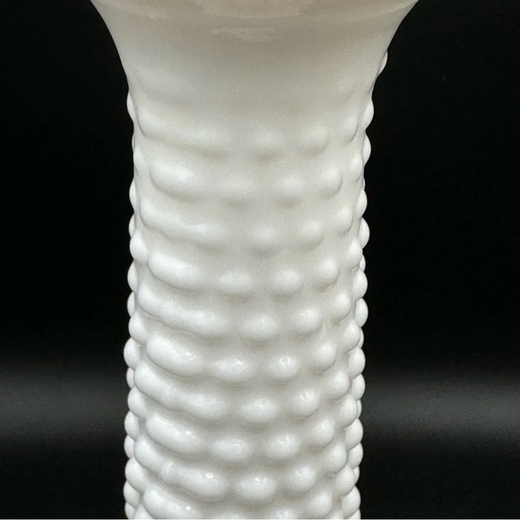 Vintage Milk Glass Hobnail Bud Vase EO Brody Co 2000 Collectible - Picture 4 of 11